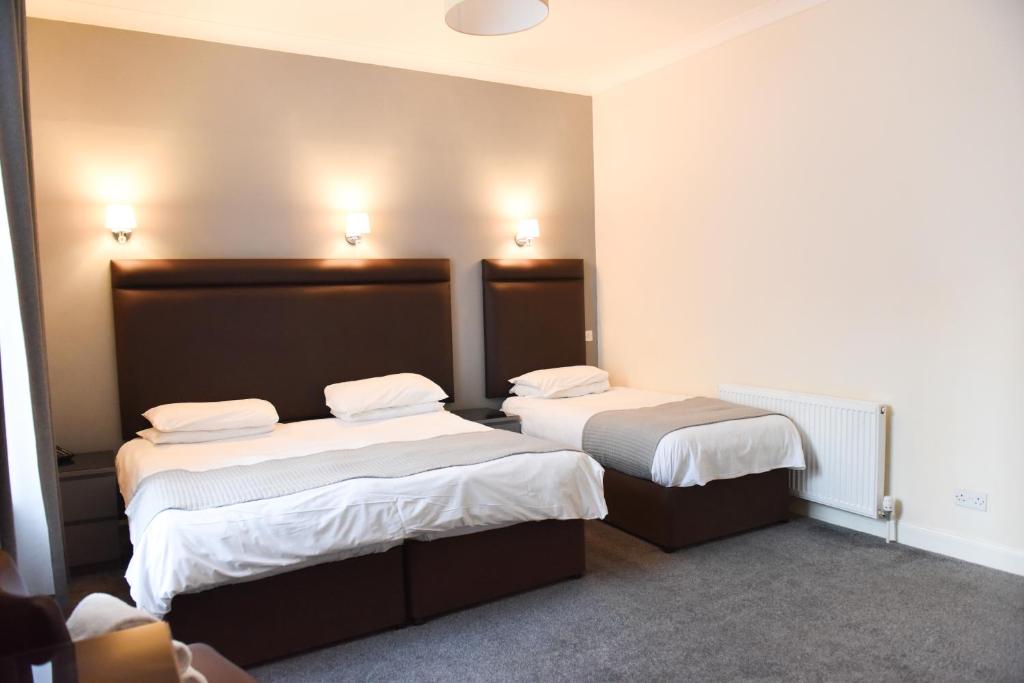 Sandyford Hotel - Family Room