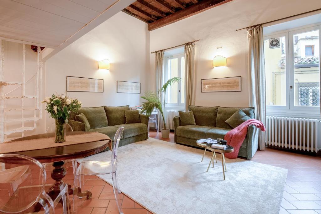 Rondinelli Charme Bijoux - Elegance in the heart of Florence