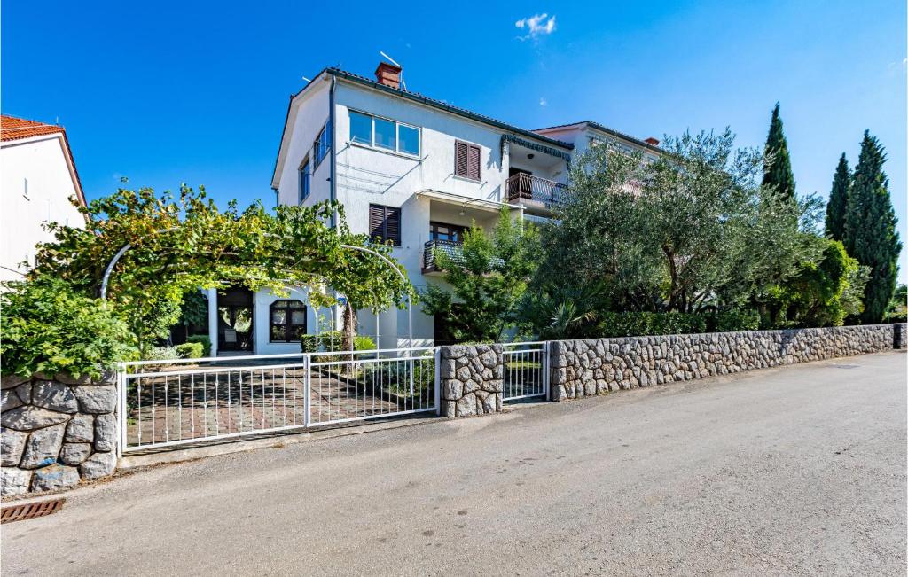 Budova, v ktorej sa apartmán nachádza