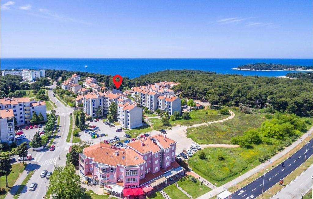 Gorgeous Apartment In Pula With Wifi