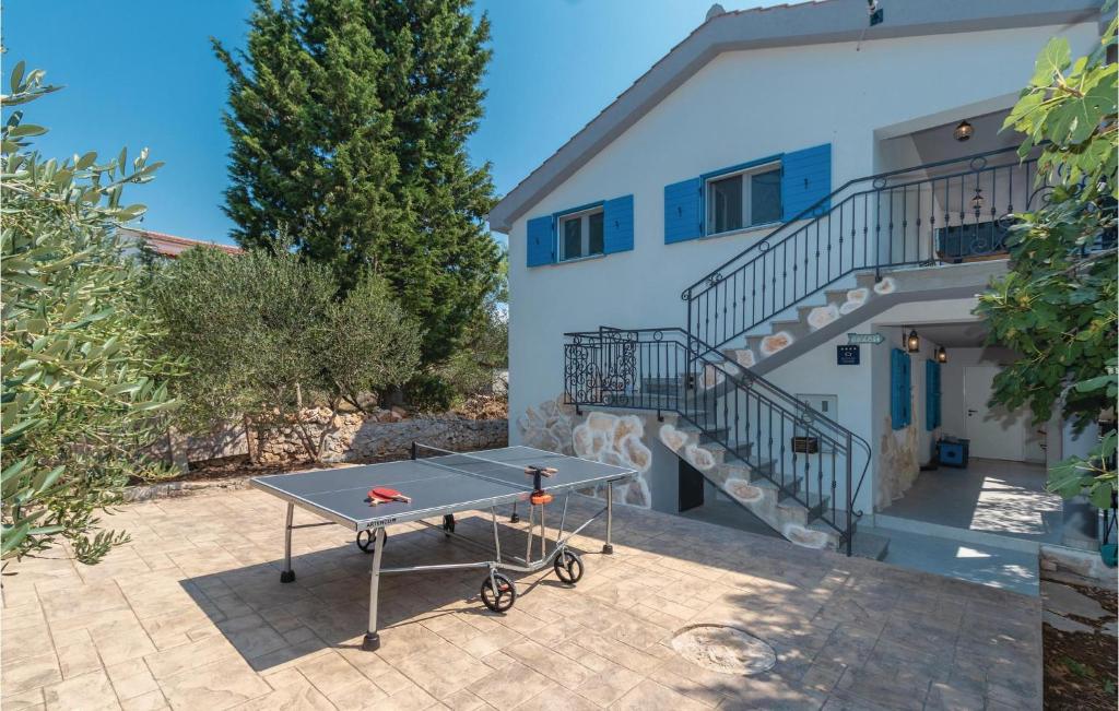 Fotografia z galérie ubytovania Four-Bedroom Holiday Home In Zdrelac v destinácii Ždrelac