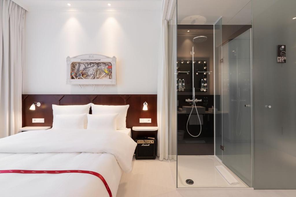 Ruby Leni Hotel Dusseldorf - Resim 36