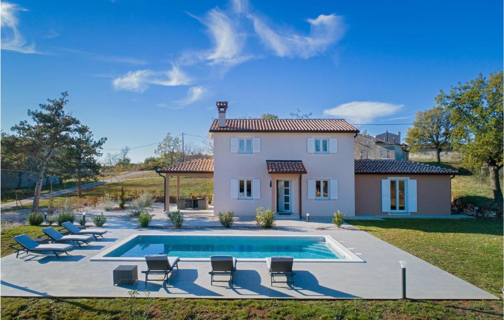 Gorgeous Home In Labin With Wifi