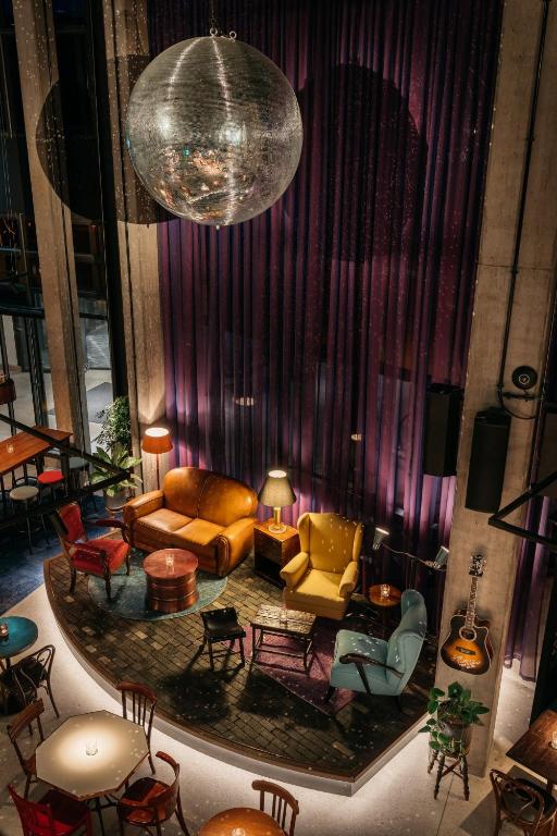 Ruby Hanna Hotel Stuttgart - Resim 30