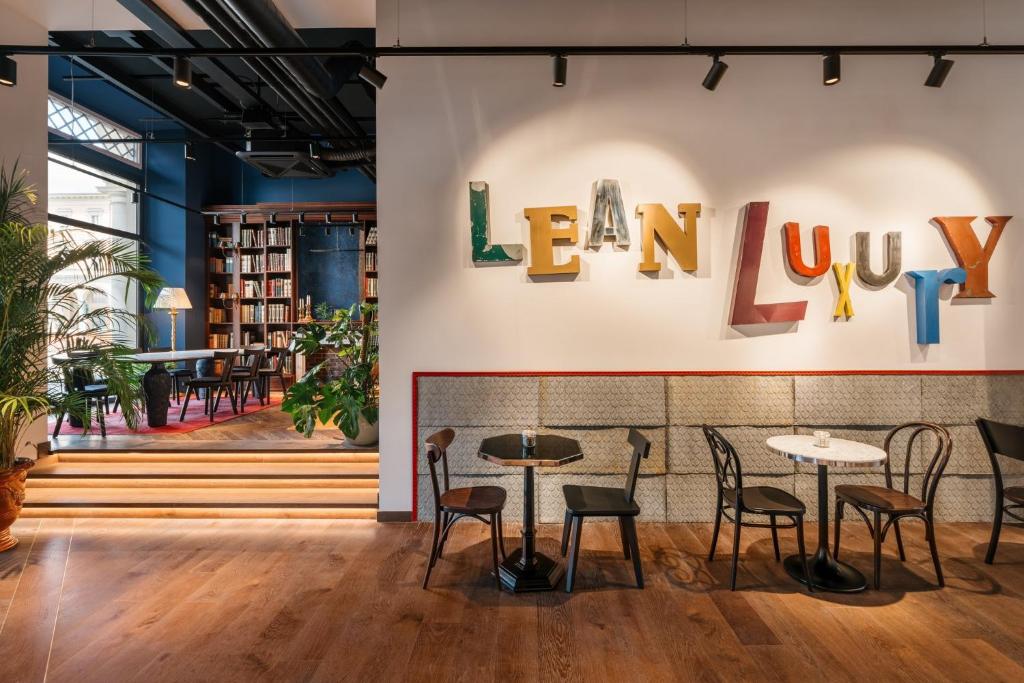 Ruby Bea Hotel Florence - Resim 18