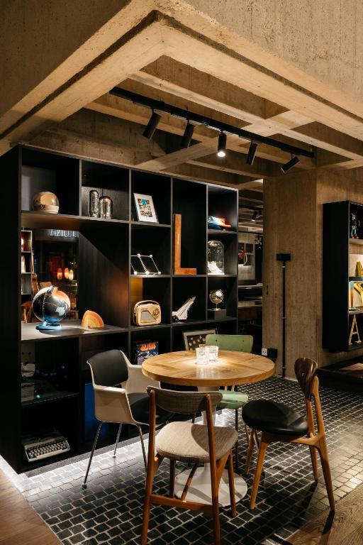 Ruby Luna Hotel Dusseldorf - Resim 18