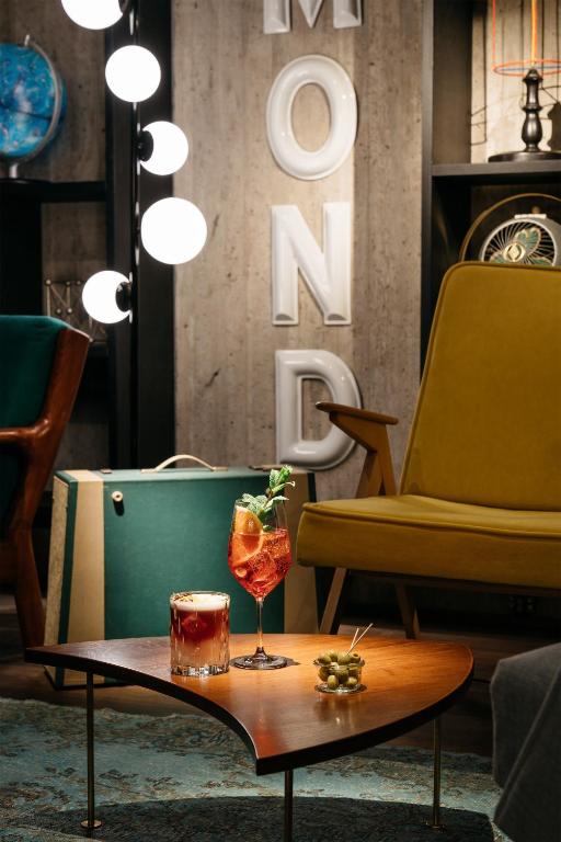 Ruby Luna Hotel Dusseldorf - Resim 31