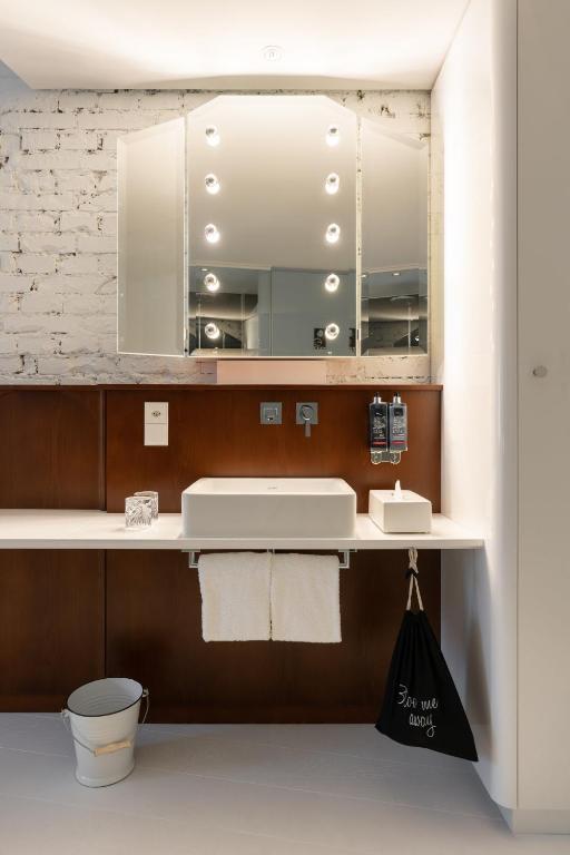 Ruby Mimi Hotel Zurich - Resim 40