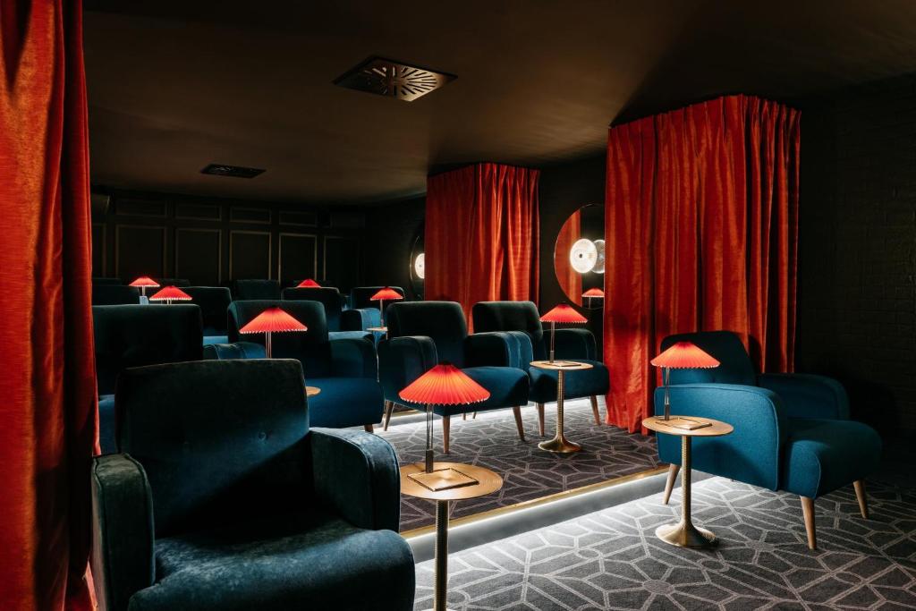 Ruby Mimi Hotel Zurich的休息区