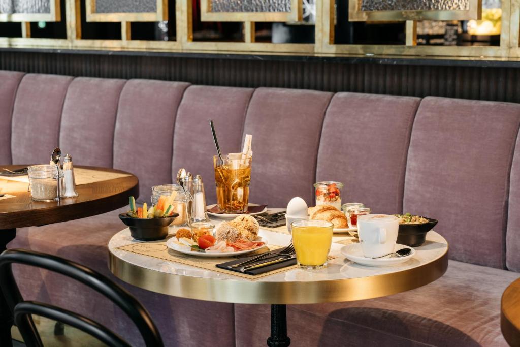 Ruby Mimi Hotel Zurich - Resim 18