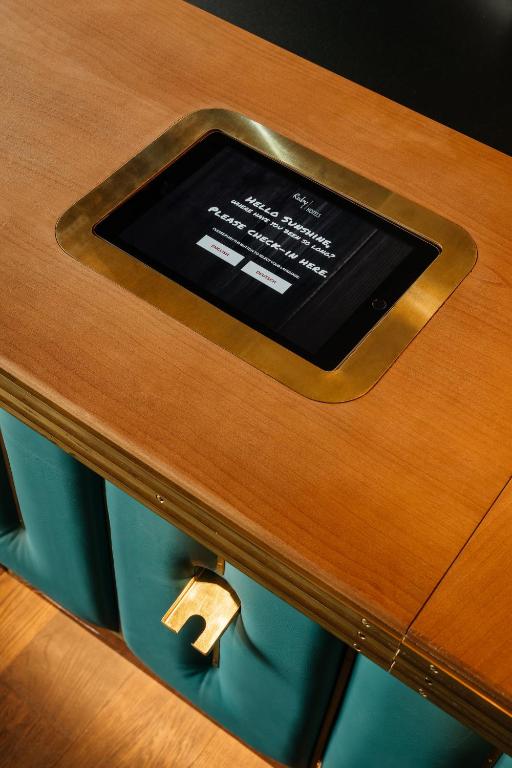 Ruby Ella Hotel Cologne - Resim 32