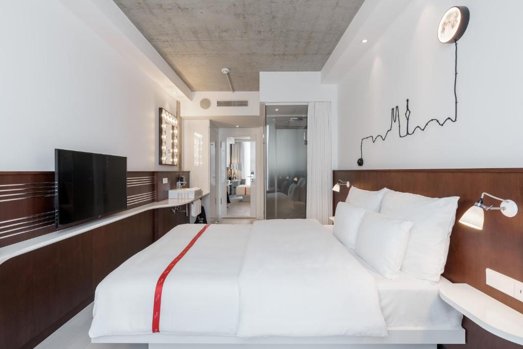 Ruby Ella Hotel Cologne - Resim 24