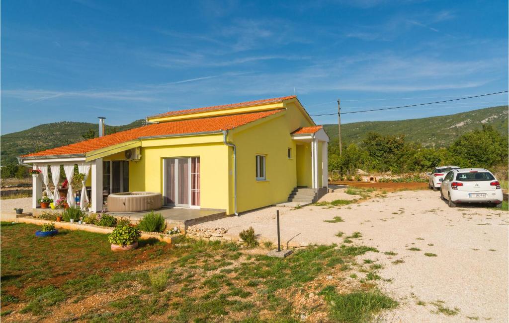 3 Bedroom Beautiful Home In Klis