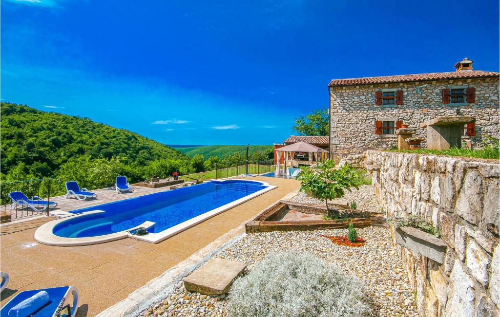 Beautiful Home In Labin