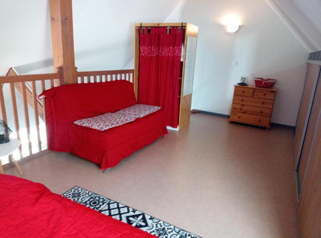 Postel nebo postele na pokoji v ubytování Vielle Aure Le 2 Bers 90m2 draps et serviettes inclus