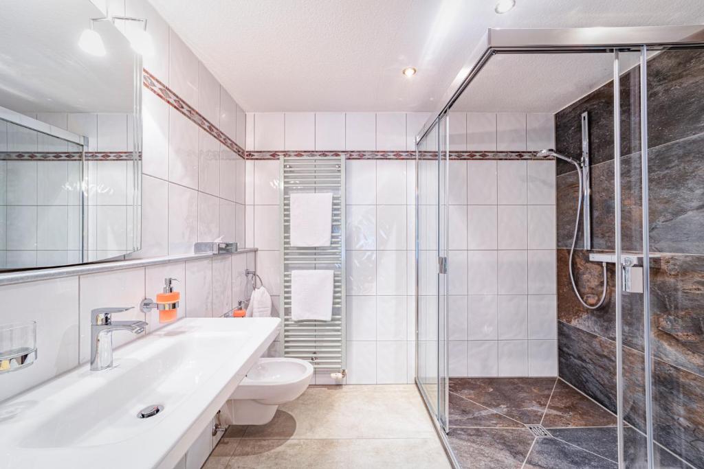 Hotel Langenwaldsee - 14