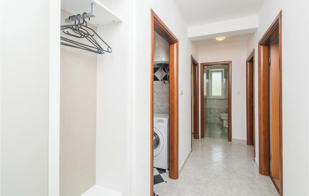 Fotografia z galérie ubytovania 2 Bedroom Awesome Apartment In Labin v destinácii Labin