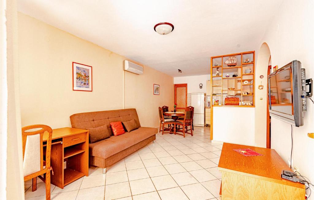 Fotografie z fotogalerie ubytování Awesome Apartment In Zrnovo With Wifi v destinaci Korčula