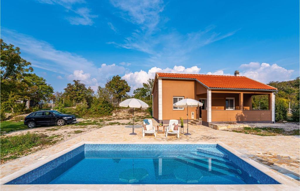 Bazén v ubytování 1 Bedroom Amazing Home In Zelengrad nebo v jeho okolí