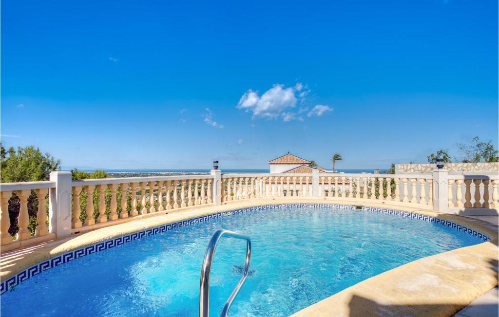 Beautiful Home In Dénia