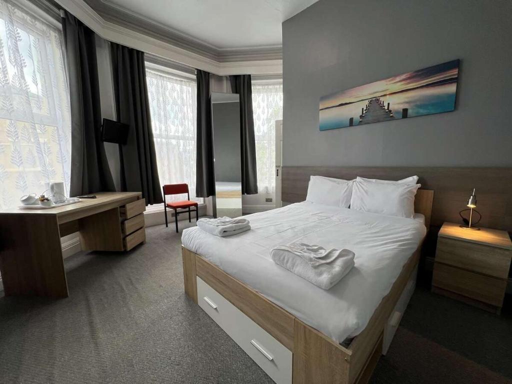 Crystal Beach Hotel - Resim 2