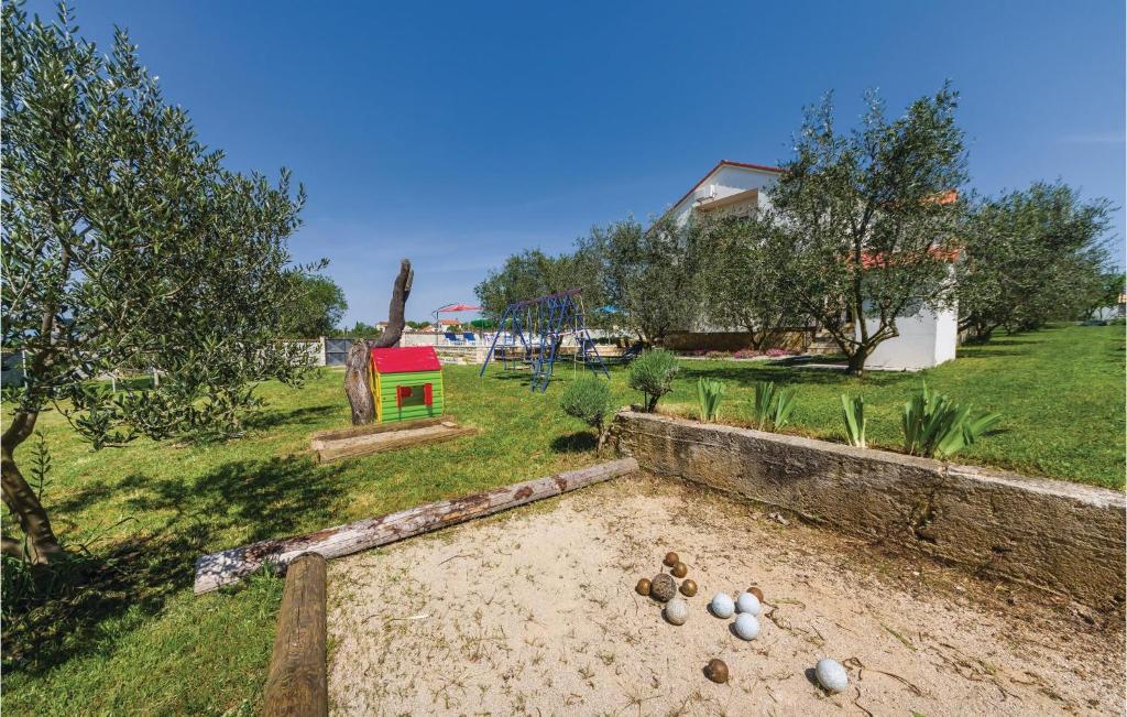 Vonkajšia záhrada v ubytovaní Activity Holiday Home In Kakma