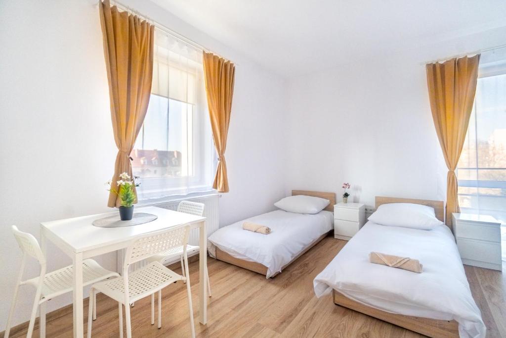 Hostel PW INVEST HOME - Habitación Triple