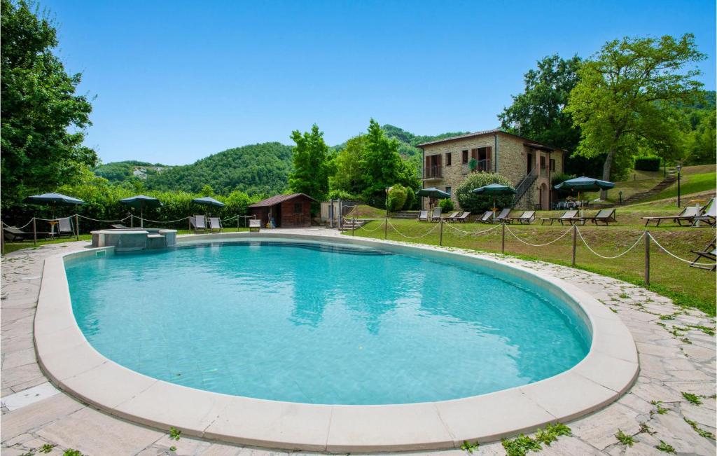 The swimming pool at or close to Valguerriera 6- Rosa Cremisi