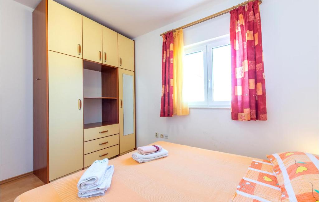 Postel nebo postele na pokoji v ubytování Apartment Put Sv, Ane Ii