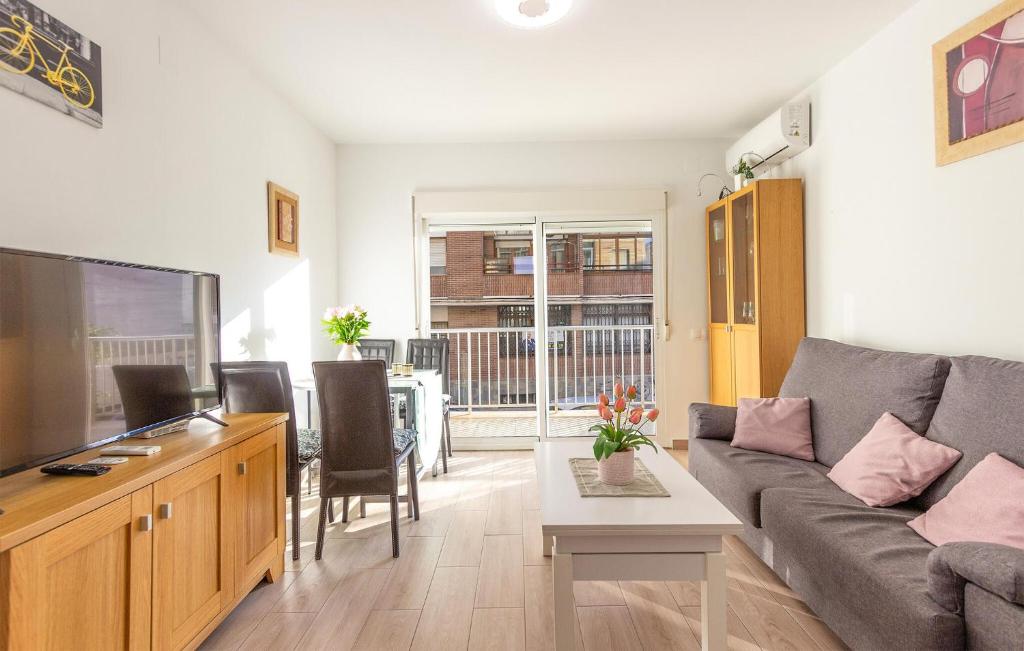 Amazing Apartment In Torrevieja With Wifi