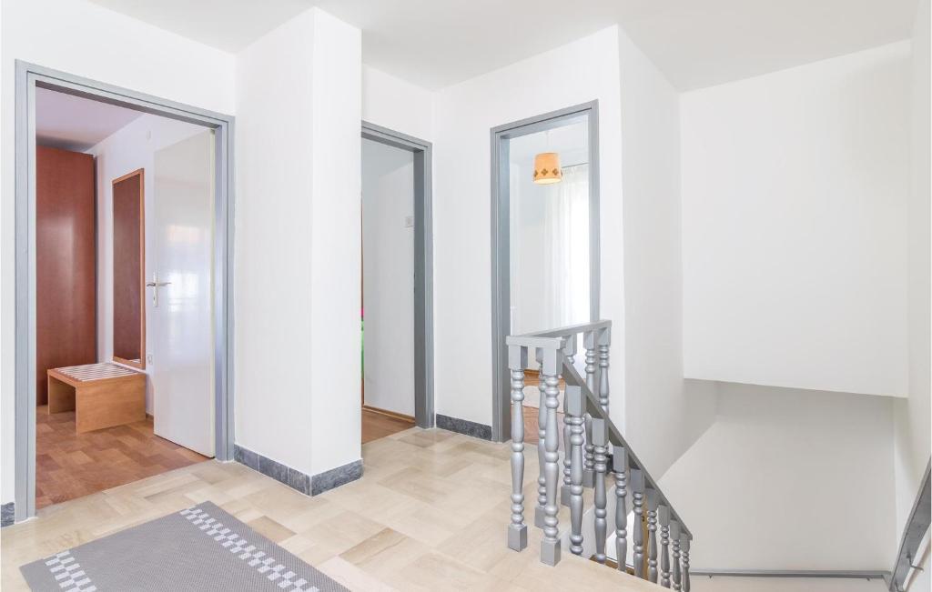 Fotografia z galérie ubytovania Awesome Home In Rovinj With Kitchen v Rovinj