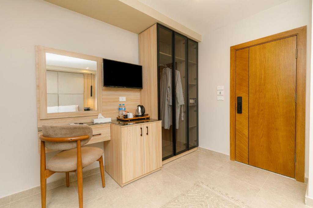 Kuchyň nebo kuchyňský kout v ubytování Tiye Pyramids Hotel