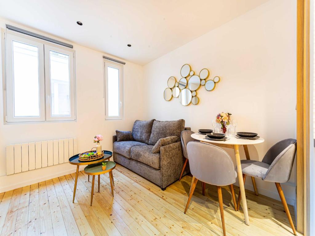Charming flat -1BDR 2P- Batignolles