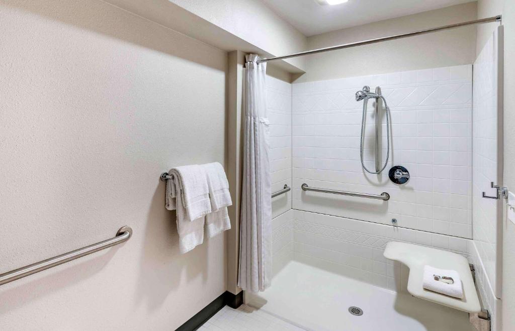 Extended Stay America Premier Suites - San Jose - Airport photo