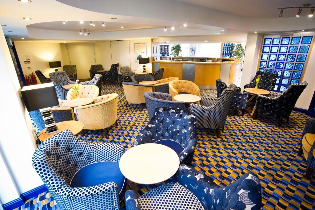 Diamond Lodge - Resim 9