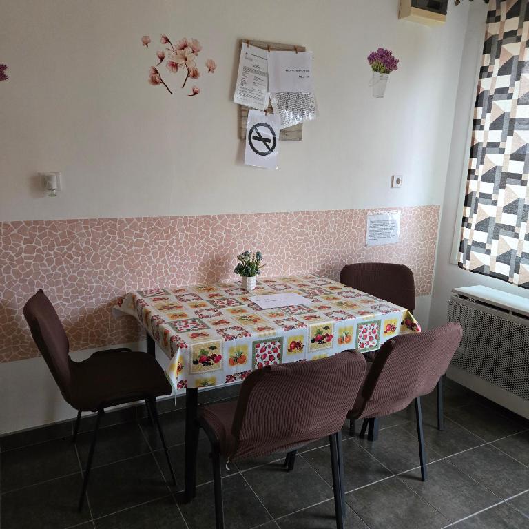 Część wypoczynkowa w obiekcie Orsi Szálláshelyek Kecskemét 2