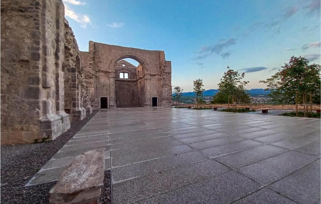 Miestna pamiatka v blízkosti apartmánu