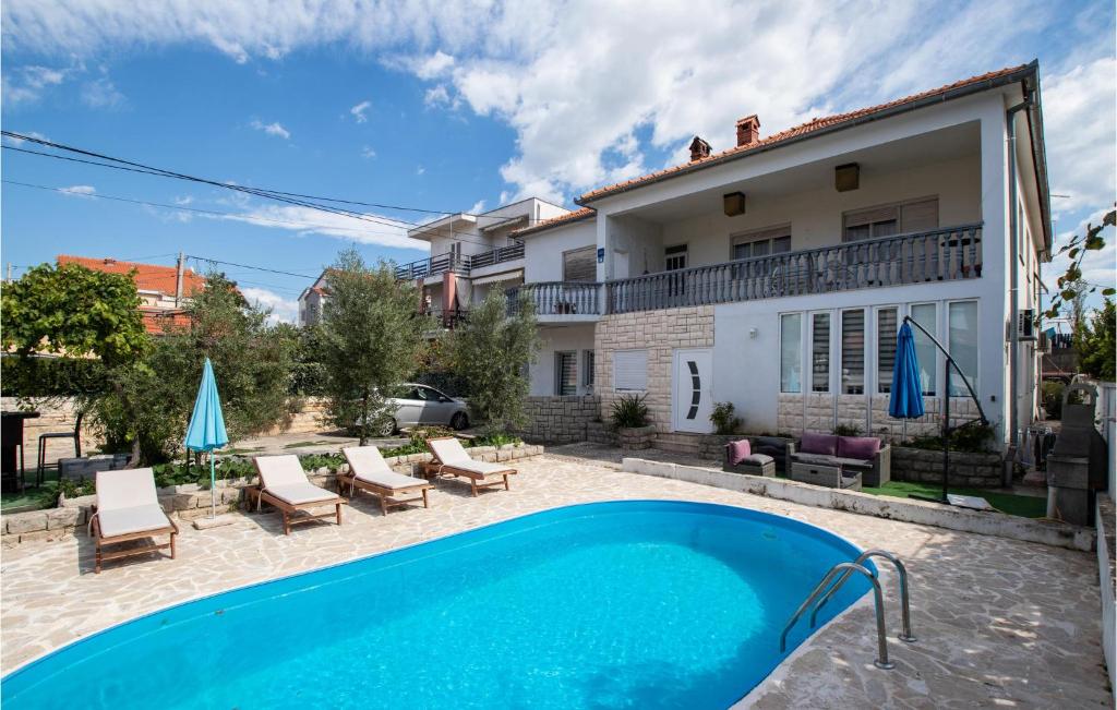 Nice Apartment In Zadar With Swimming Pool