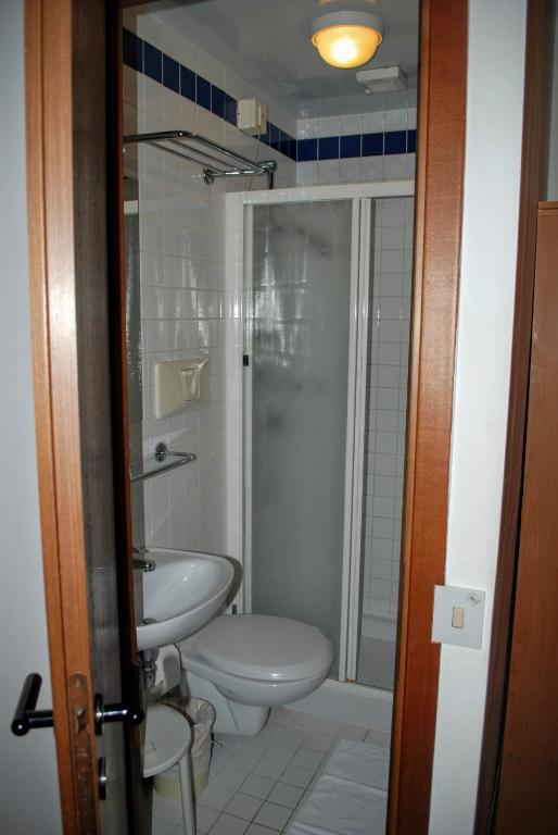Koupelna v ubytování Hotel Rossi