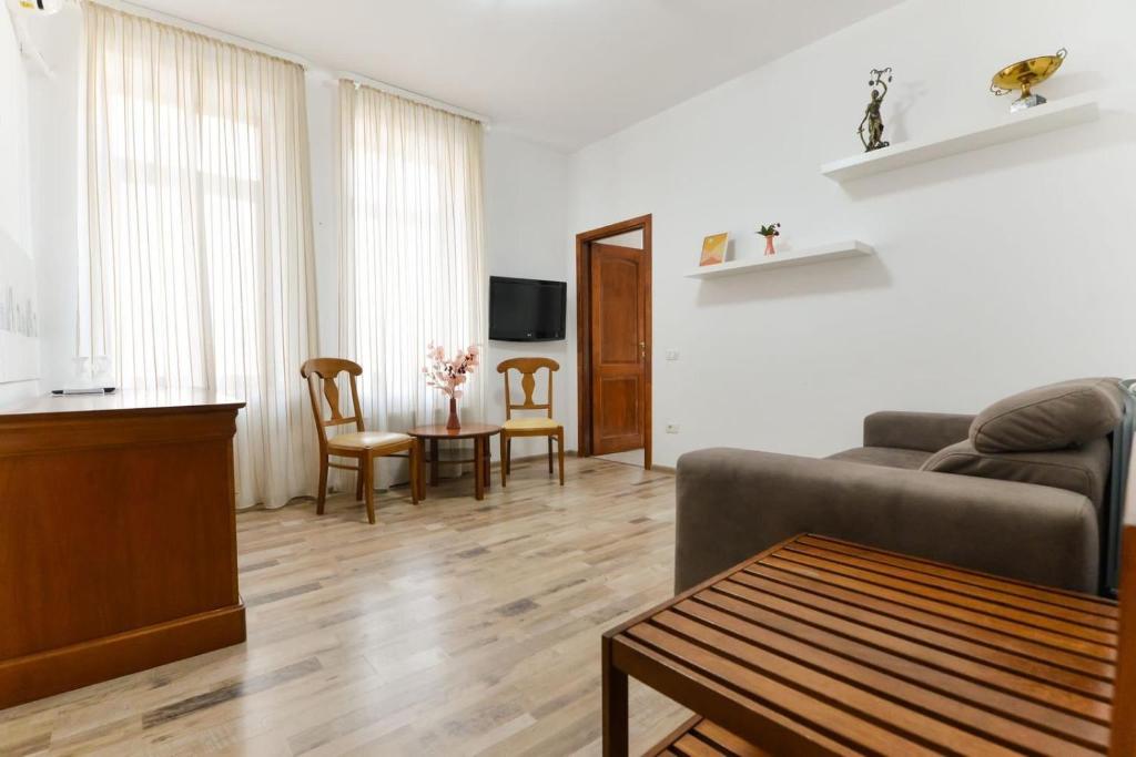 AGO Apartments - Resim 11