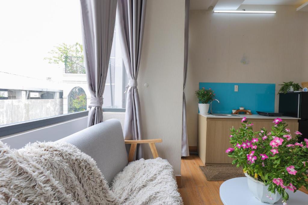 Η κουζίνα ή μικρή κουζίνα στο Cozy studio in Phu Nhuan District near District 1