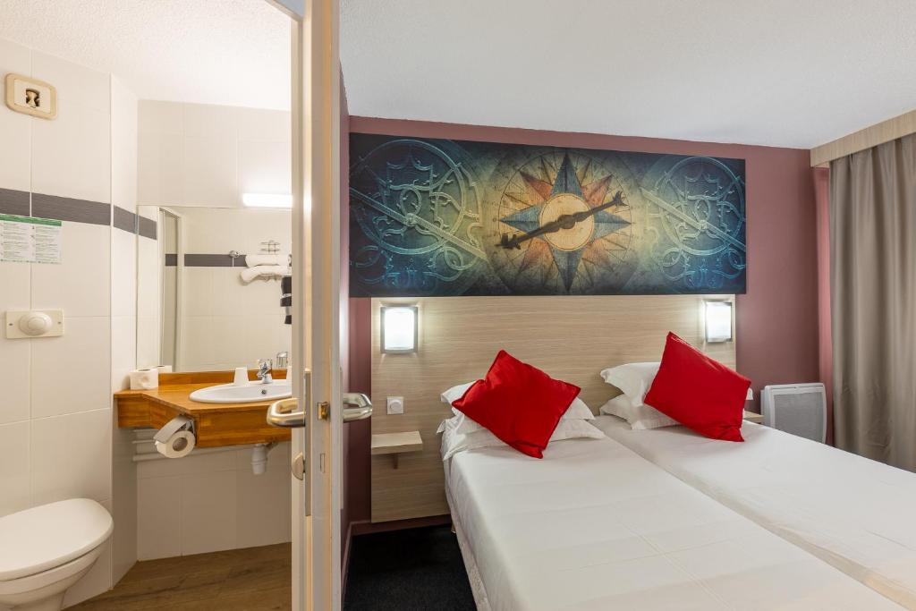 Koupelna v ubytování HÔTEL ÉDEN - Metz Nord - Woippy - Porte du Luxembourg - A31