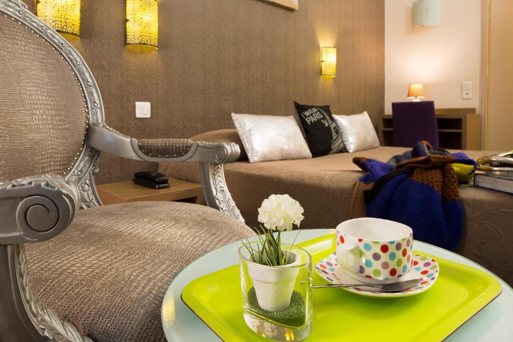 Hotel De La Cite Rougemont - Resim 12