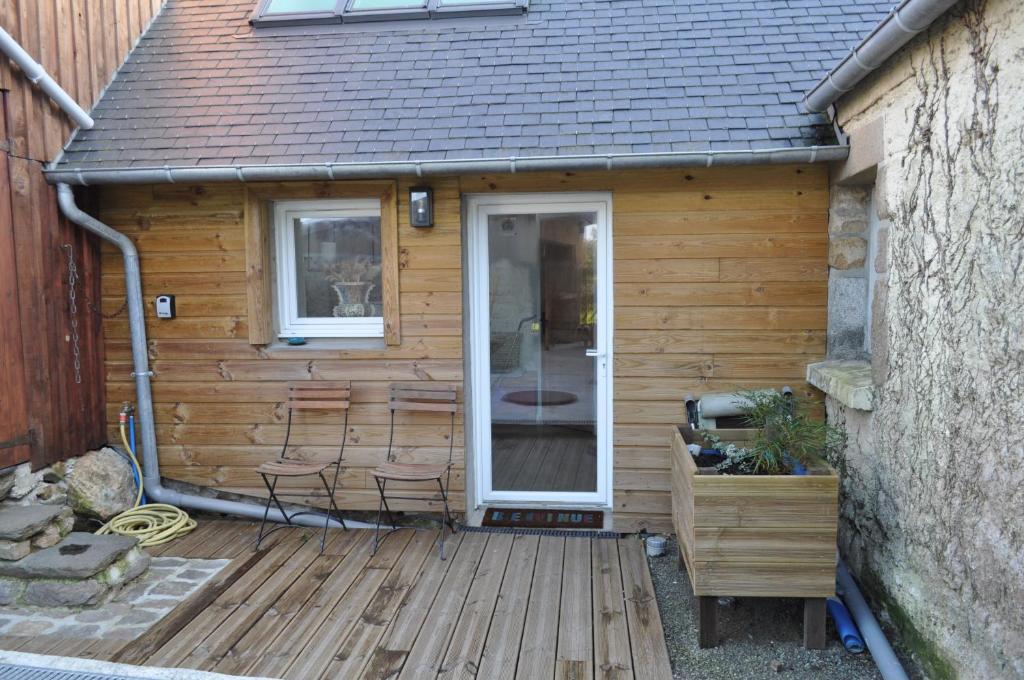 Budova, kde se prázdninový dům nachází