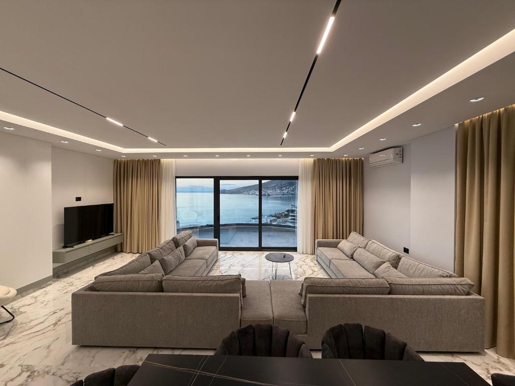 TV a/nebo společenská místnost v ubytování Day LUX Premium Apartments