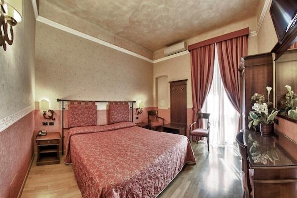 Hotel Pedrini - Resim 37