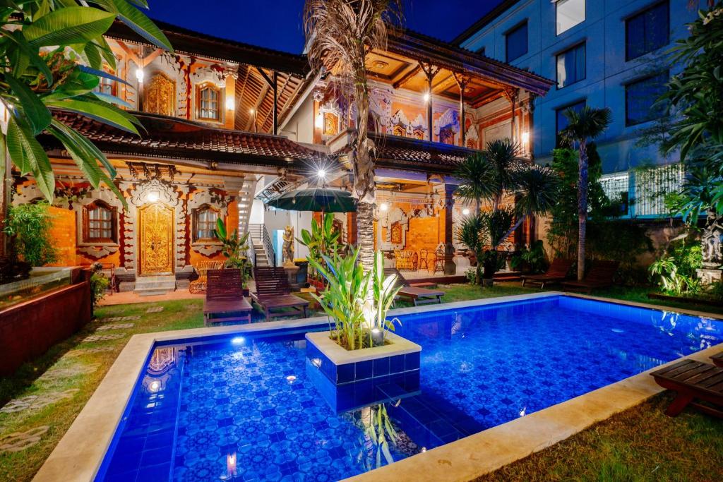 Bazén v ubytování The Saharah Mirage Bali nebo v jeho okolí