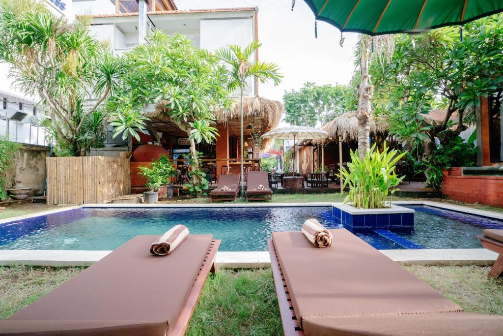 Bazén v ubytování The Saharah Mirage Bali nebo v jeho okolí