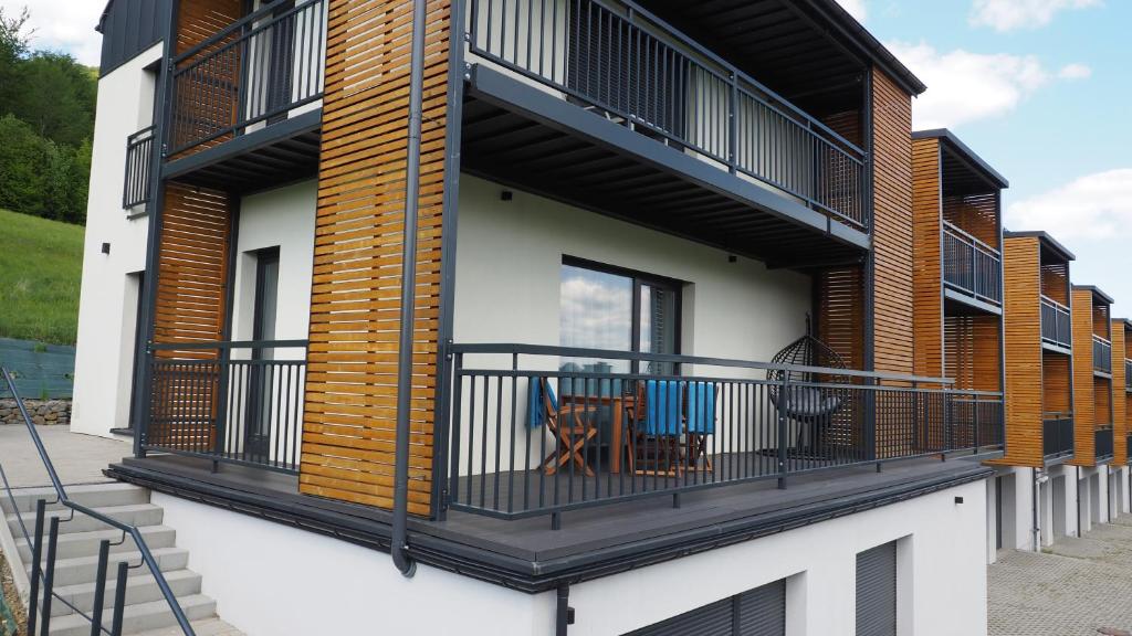 Balkón alebo terasa v ubytovaní RelaxApart - Komfortowy apartament z prywatną sauną