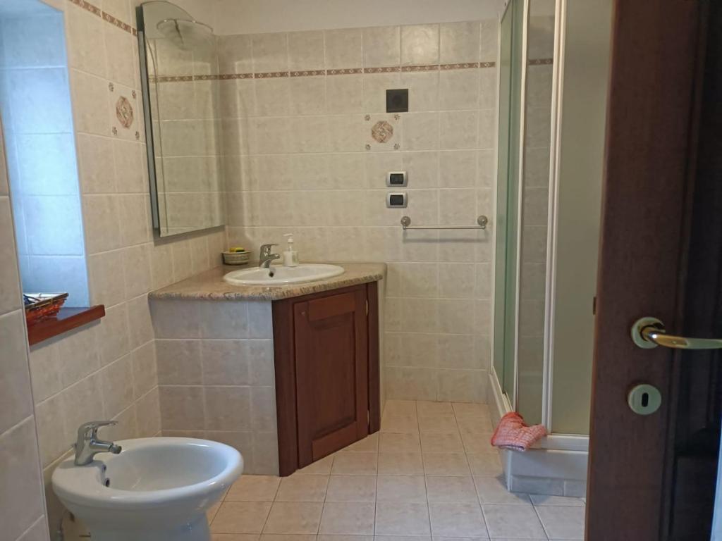 Łazienka w obiekcie Casa D'antan Gressan